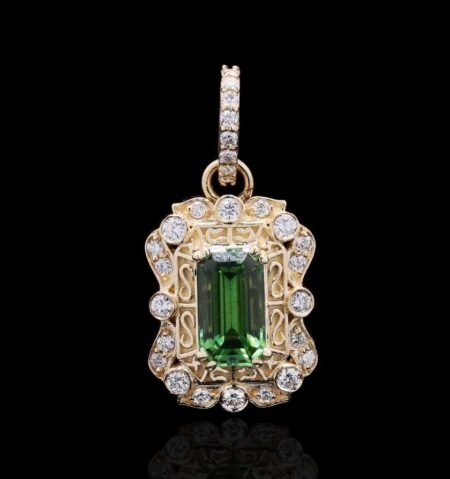 Bright Tsavorite Diamond Yellow Gold Pendant