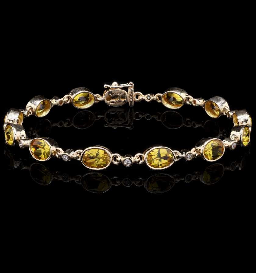 Sunlit Sapphire Diamond Yellow Gold Bracelet