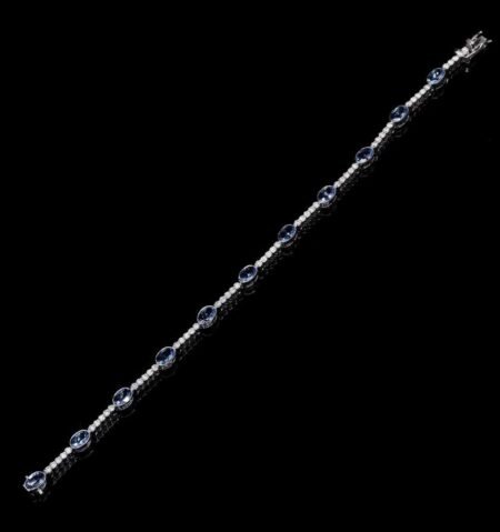 Cool Aqua Diamond White Gold Bracelet