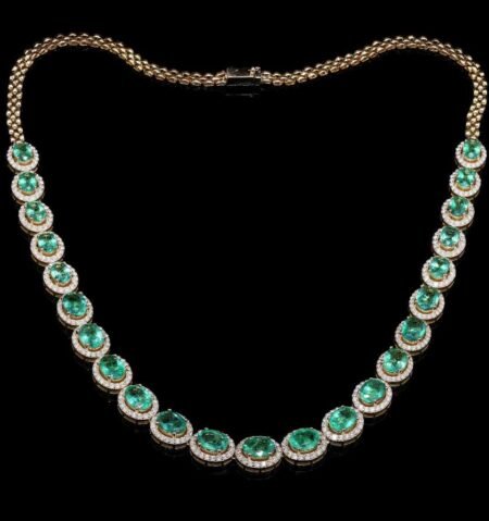 Royal Emerald Diamond Yellow Gold Necklace